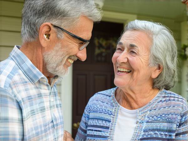 Self-fitting OTC hearing aids with in-app hearing check