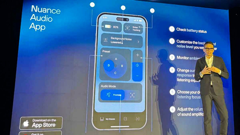 Genco explained that the key functions of the glasses—including volume, noise reduction, directionality preference, preset programs, and battery status—all appear on the app's main screen for simple, fast, and easy control.