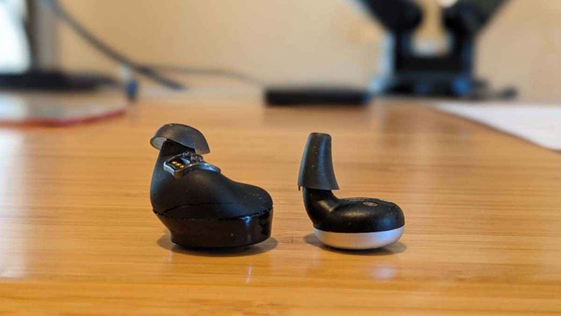Active X vs a typical hearable earbud