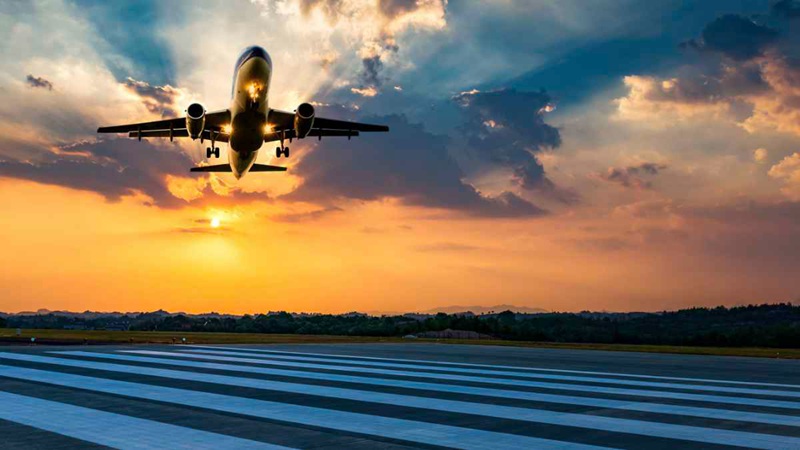 Airplane Landing Hl